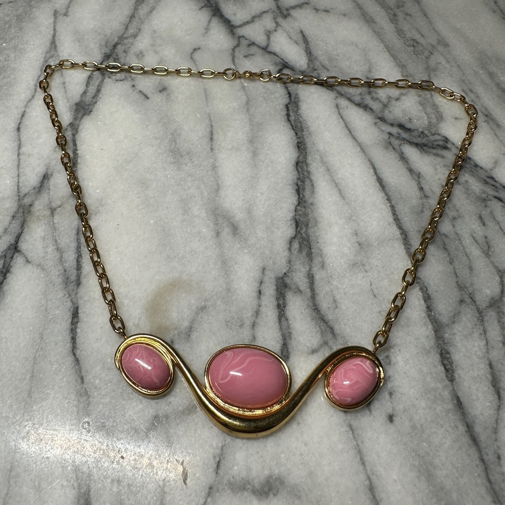 Vintage Gold and Pink Marble Monet Cabochon Necklace